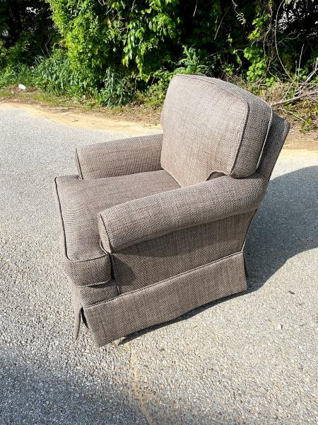 A Upholster In Delaware .