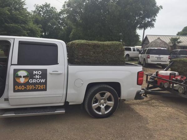 Mo-n-Grow Lawn Care Service