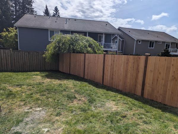 NW Pearl Deck and Fence