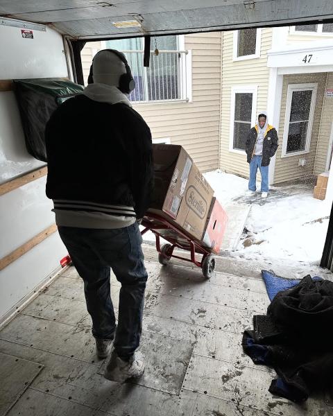 Divine Moving LLC