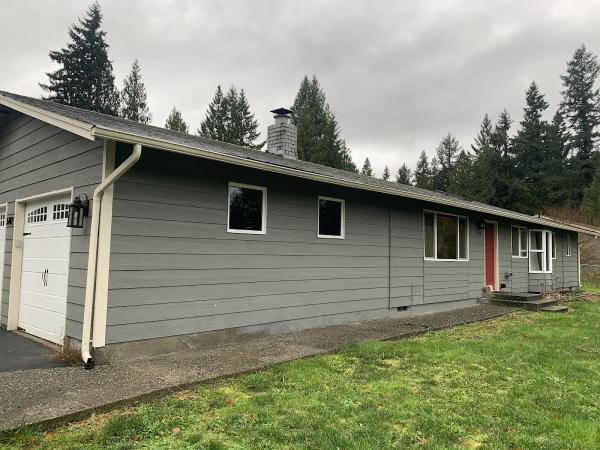 Custom Design Roofing LLC