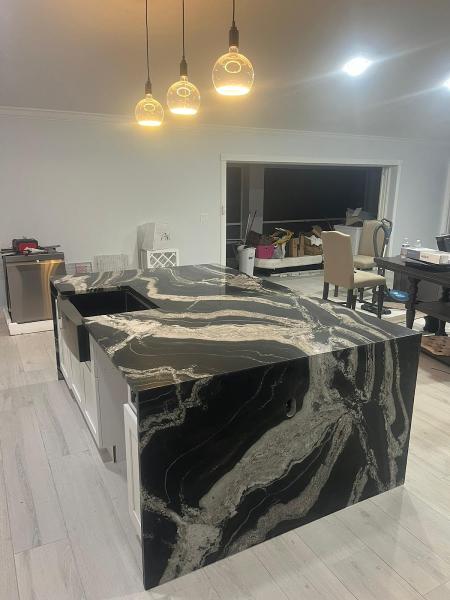 Top Granite and Kitchen