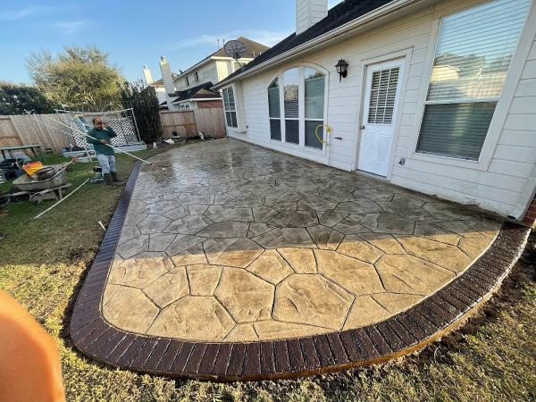 Castanon Concrete Designs LLC