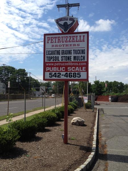 Petruzzelli Brothers Excavating Co Inc