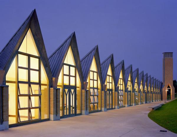 Robert Olson + Associates