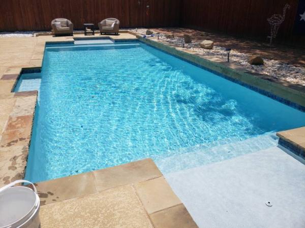 Deluxe Pool Cleaners