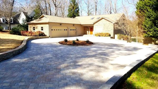 Innova Hardscapes and Landscapes