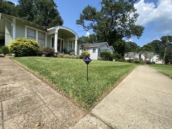 Geaux Cuts Lawn Care
