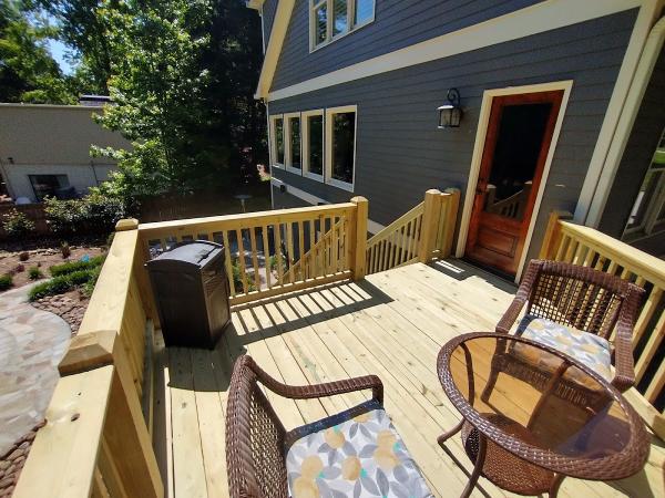 Handy Deck