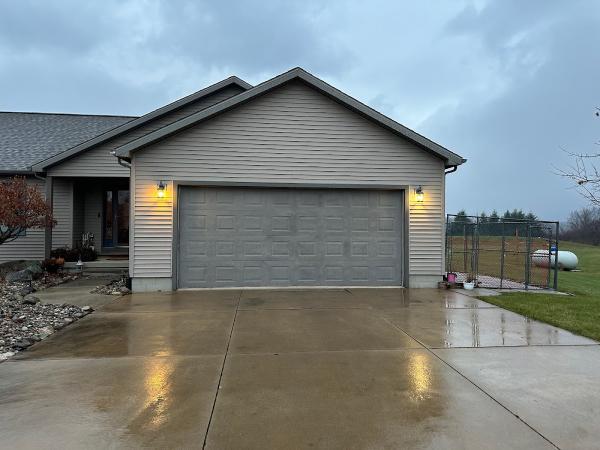 Ingstrup Garage Doors and Construction