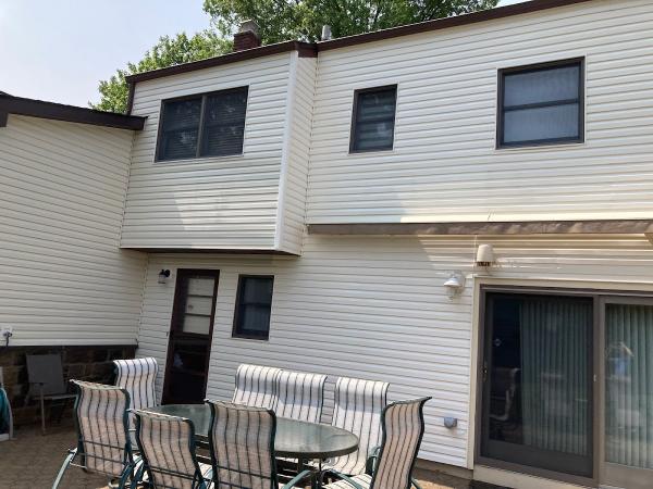 Mighty Wash Power Washing & Deck Staining