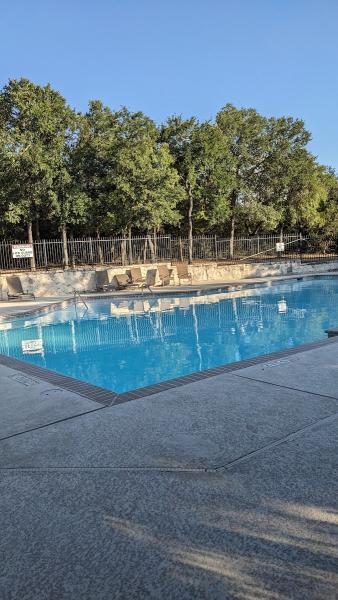 Jonas Woods Pool