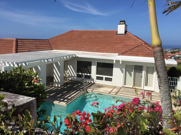 Aloha Roofing Inc