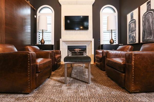 Upside Interiors LLC