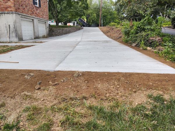 Wood Fundi Paving LLC