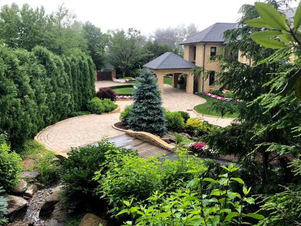 Diversified Landscaping Inc