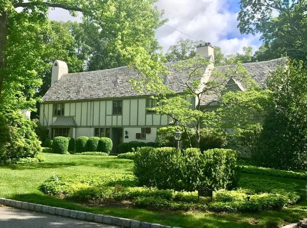 Meredith Bergmann Homes