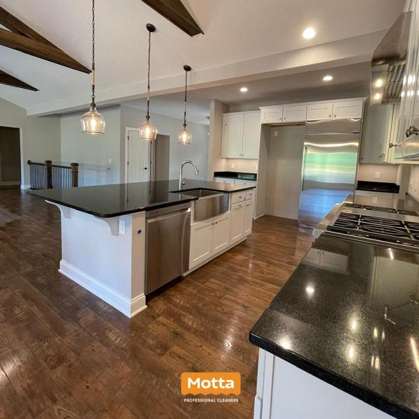 Motta Professional Cleaners