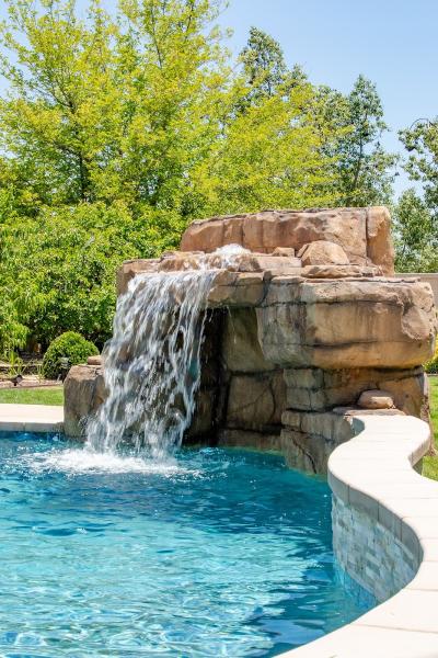 Taylor Made Pools