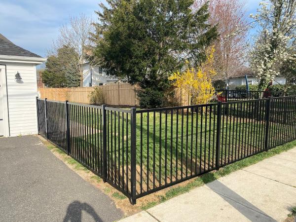 Add-a-Link Fence Co