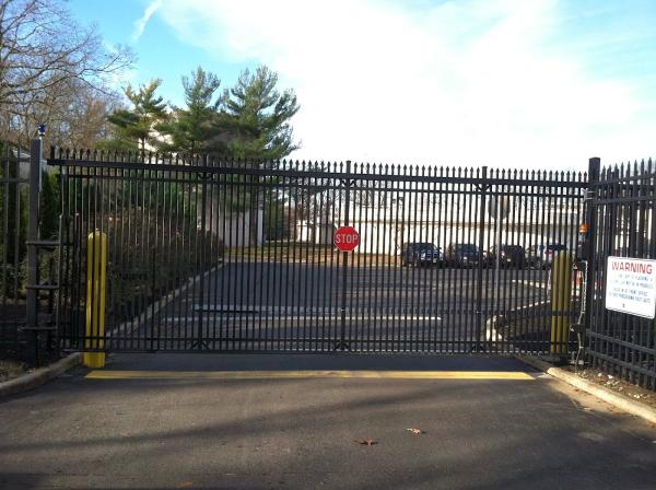 Add-a-Link Fence Co