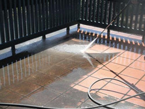 Streak Free Window Cleaning