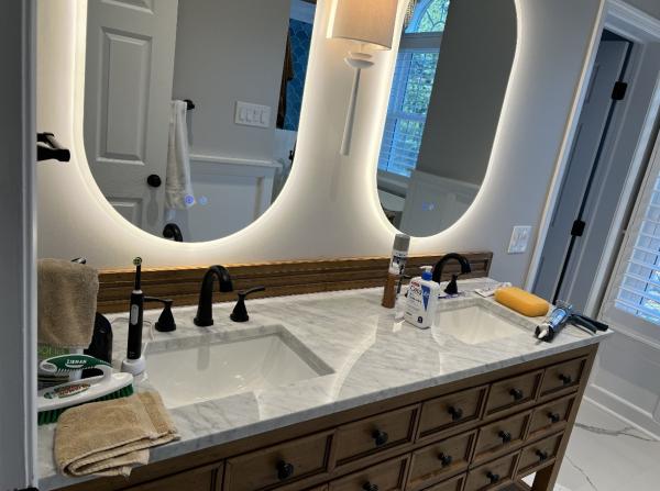 B. Chic Interiors