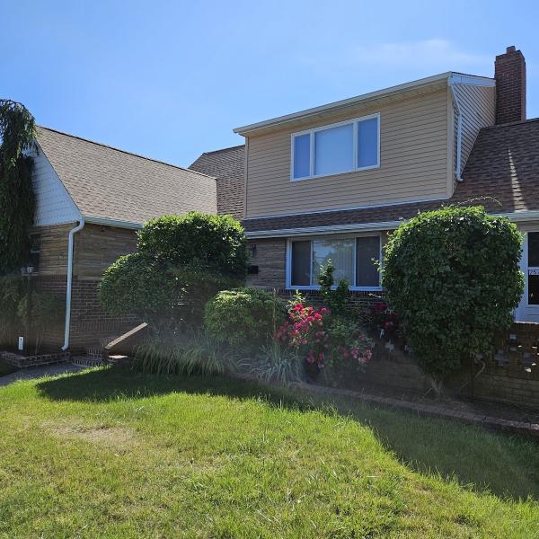 Long Island Roofing and Siding