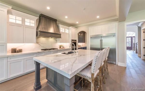 Richwall Cabinet Co.