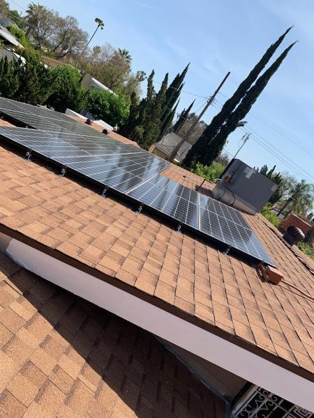 LA Solar Solutions