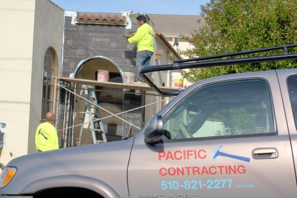 Pacific Contracting LLC