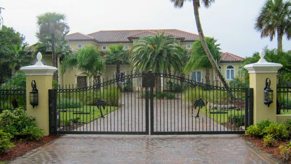 Dave's Fence Inc