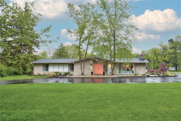 Lockstep Realty