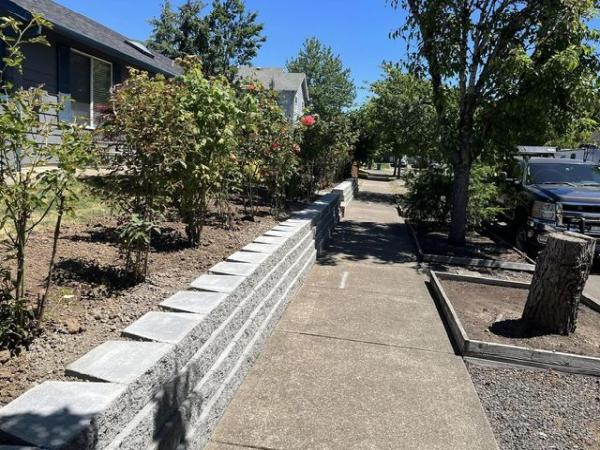 R Landscaping Services
