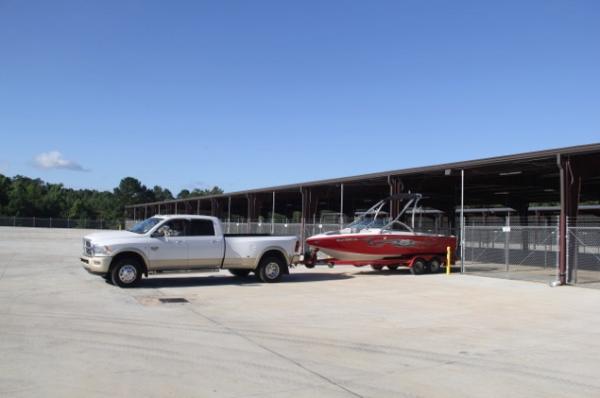 Two Oaks Storage LLC