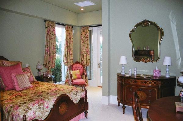 Nancy Mullineaux Interiors