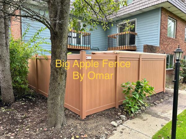 Big Apple Fence