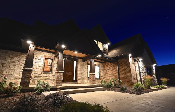 Diamond Peak Homes
