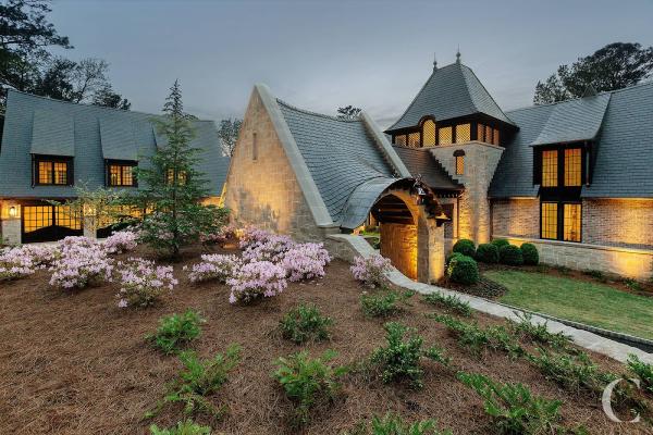 Christopher Architecture & Interiors