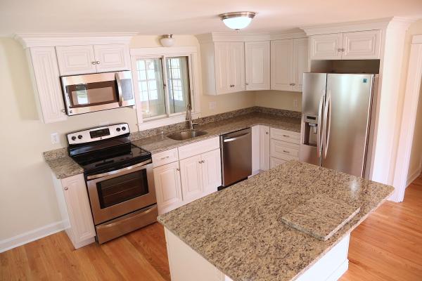 Hinch-Crowley Realty Associates