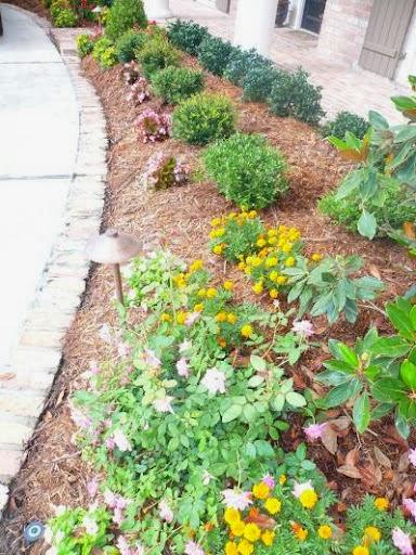 Curb-A Garden Landscape
