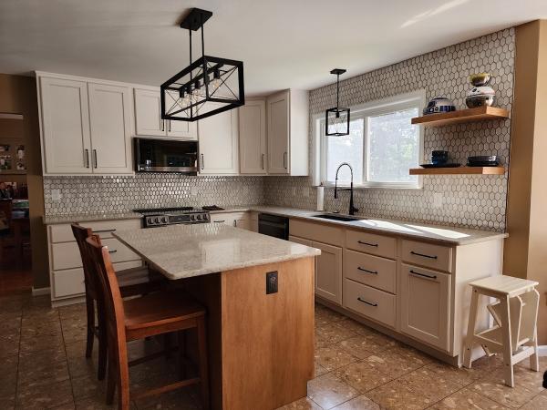 St Charles Kitchens & Baths