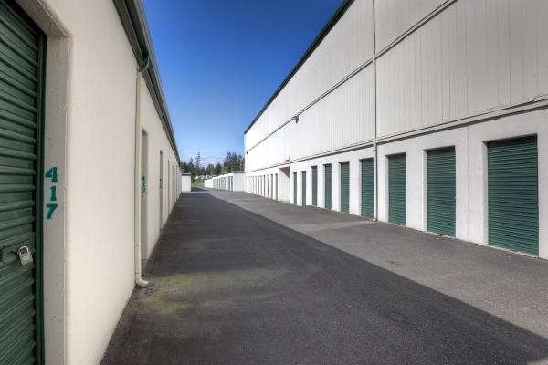Peoples Storage