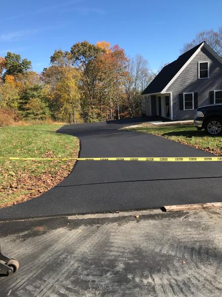 Roadmaster Paving & Sealcoating LLC