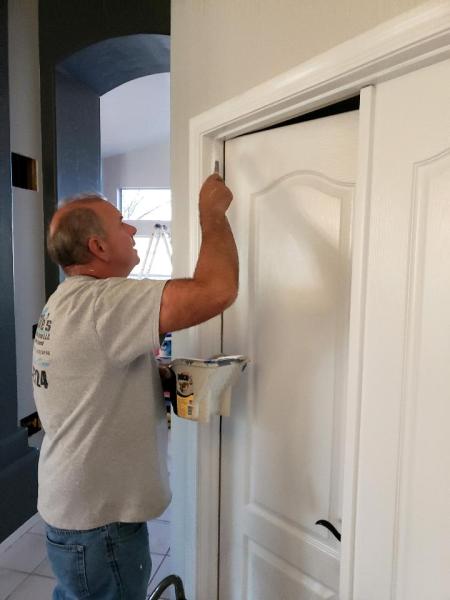 Ronnie's Handyman & Home Service