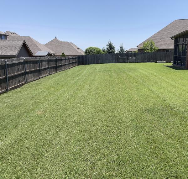 Razor Sharp Mowing and Edging