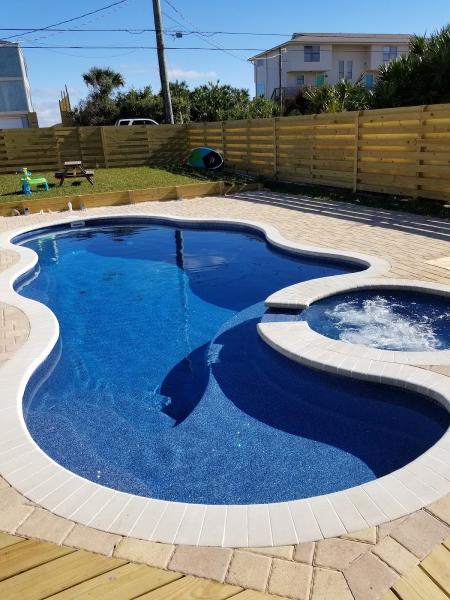 Suncoast Pools & Spas