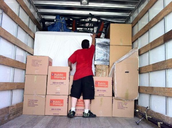 Red Carpet Moving & Storage