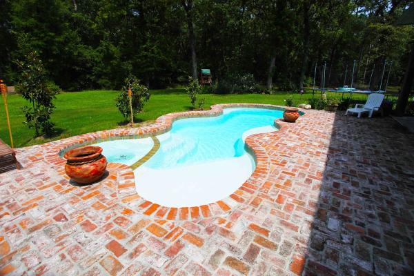 J & C Fiberglass Pools
