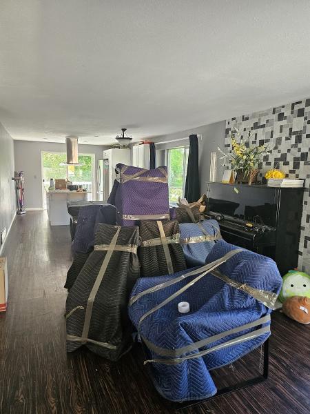 Local Moving LLC